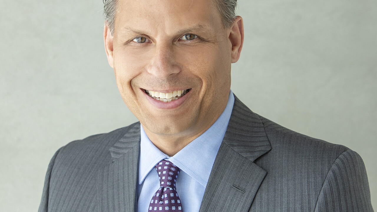 Lyle Fitterer