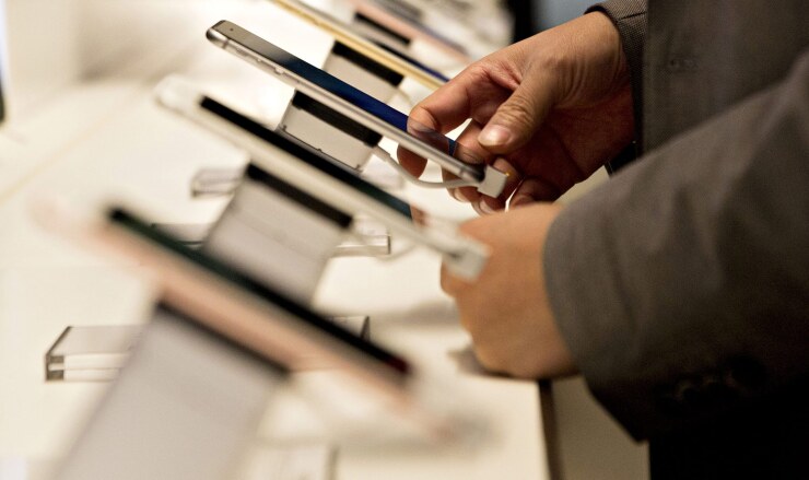 Apple iPhones on display