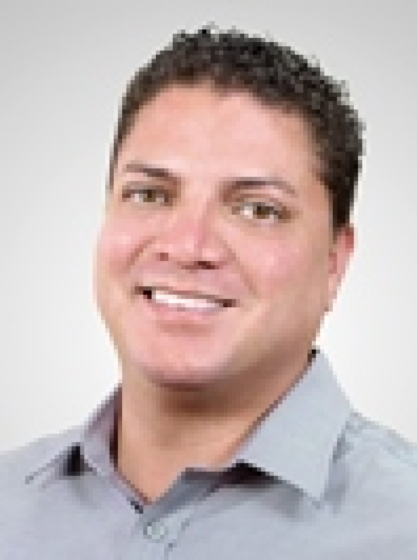 julian-varela-crop.jpg