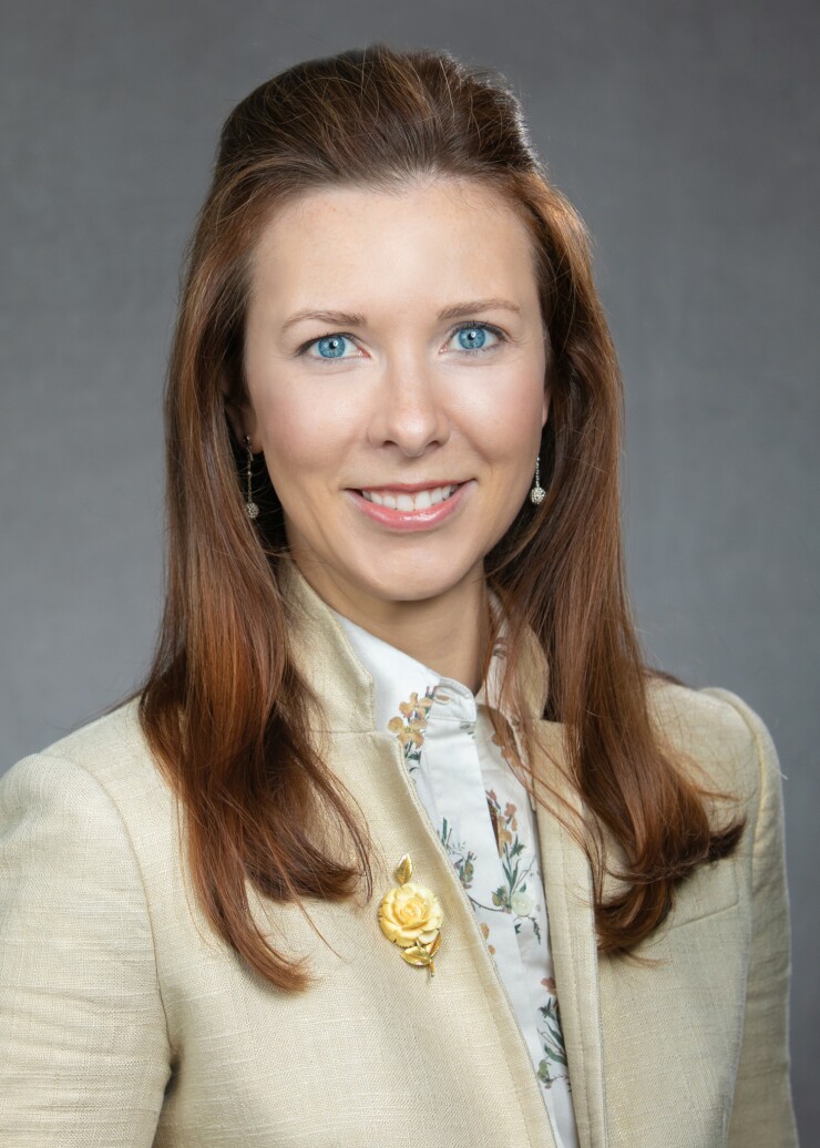 andreev-elizabeth-director-public-finance-ubs-080919