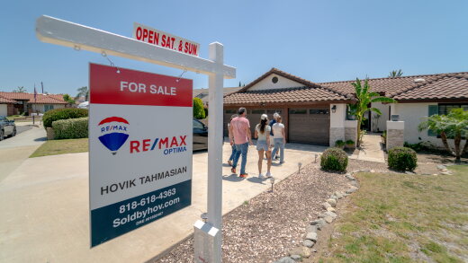 A picture of a home for sale in California.