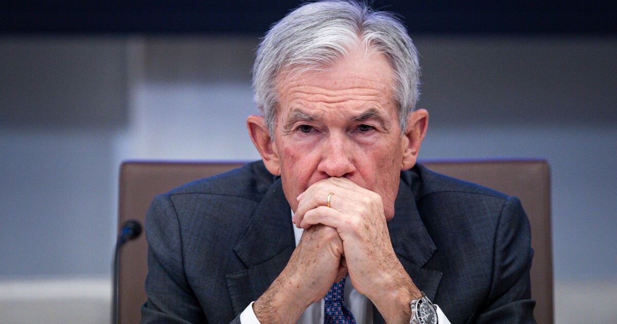 U.S. Treasuries dip with traders' bets on a Fed rate cut locked in