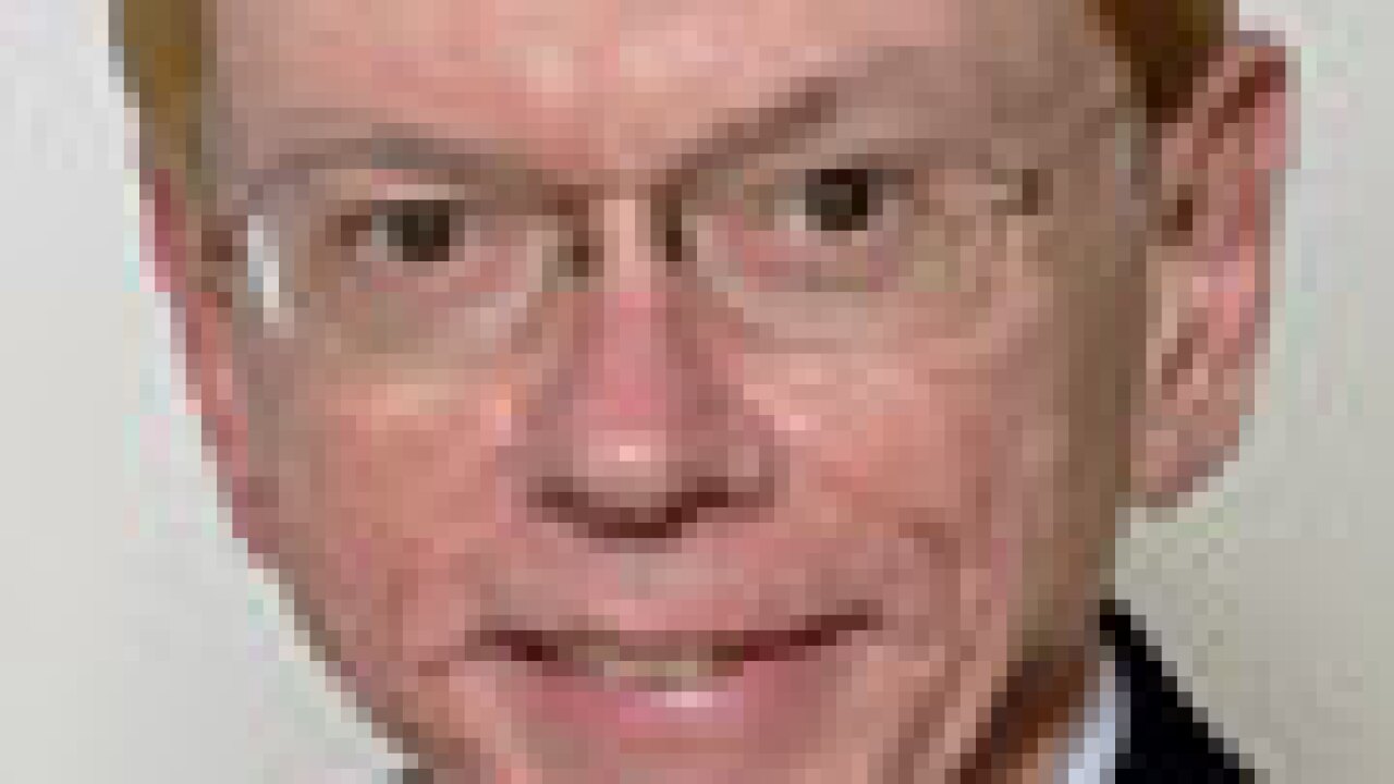 200908145q6pf5vk-1-stack-ron.jpg