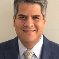 roberto-hernandez-110.gif