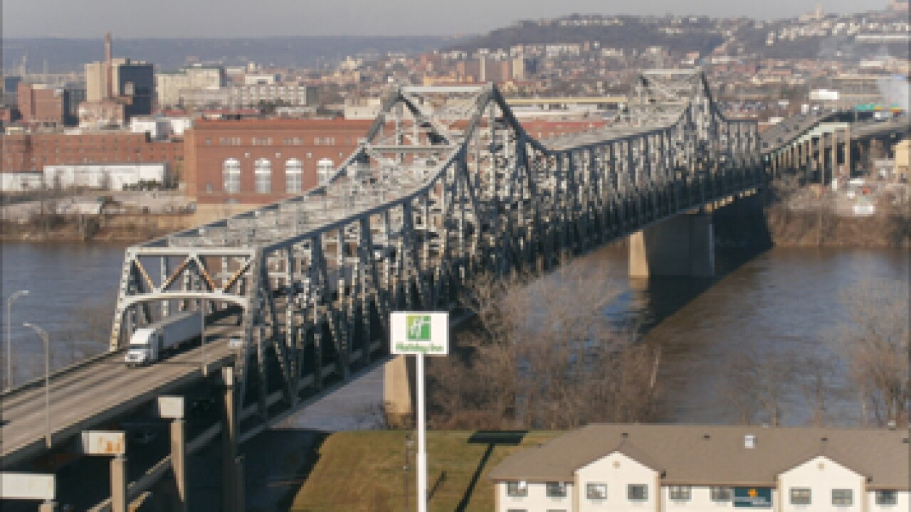 brent-spence-bridge-credit-ky-transportation-cabinet-357.jpg