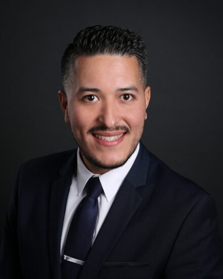 Oliver Santini, Vantage West CU.jpg