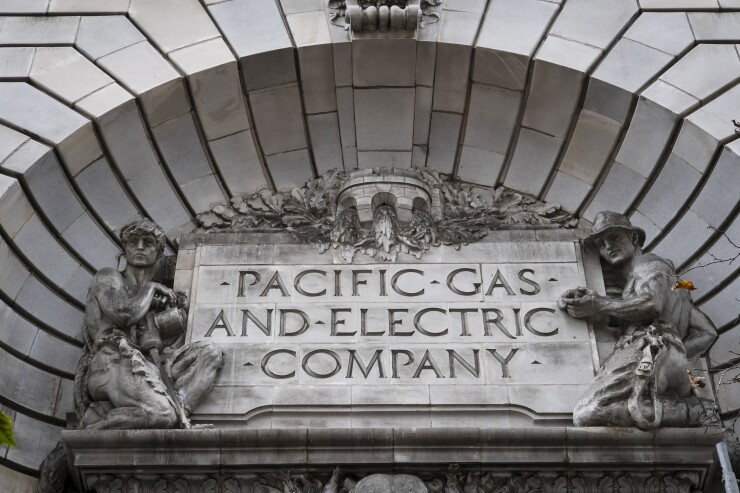 Signage is displayed on the exterior of Pacific Gas and Electric Corp. (PG&E) headquarters in San Francisco, California, U.S., on Monday, Jan. 14, 2019.
