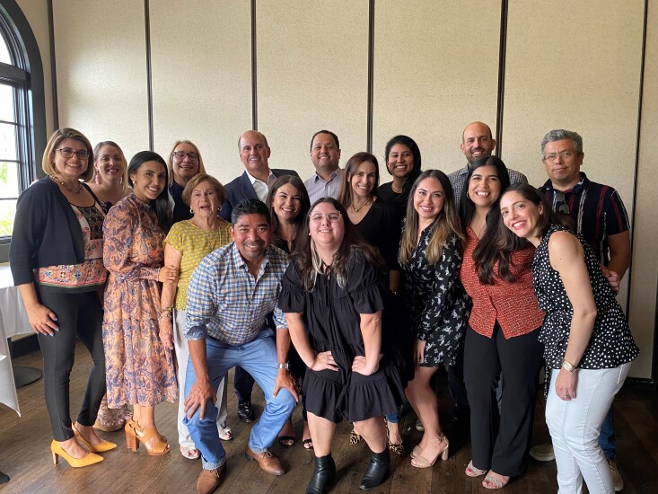 2022 Best Firms - De La Hoz Perez & Barbeito