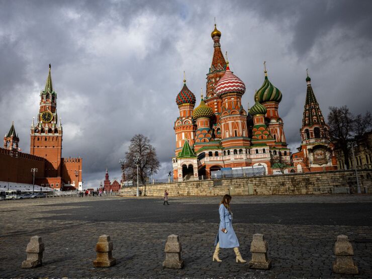 kremlin-moscow.jpg