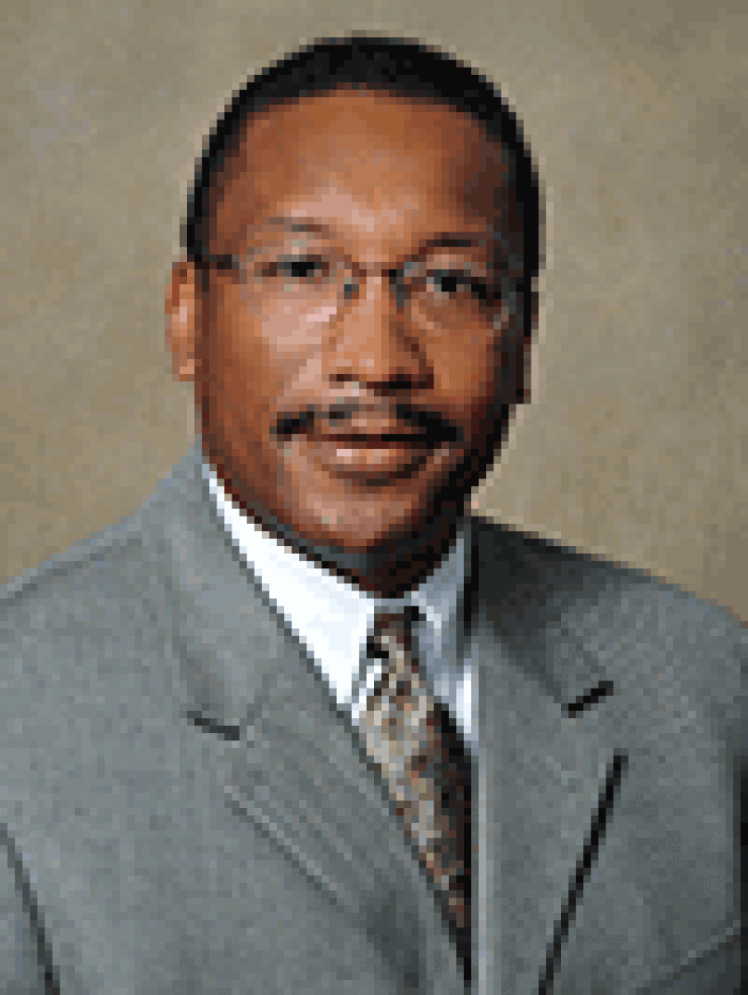 kenneth-daniels-100.gif
