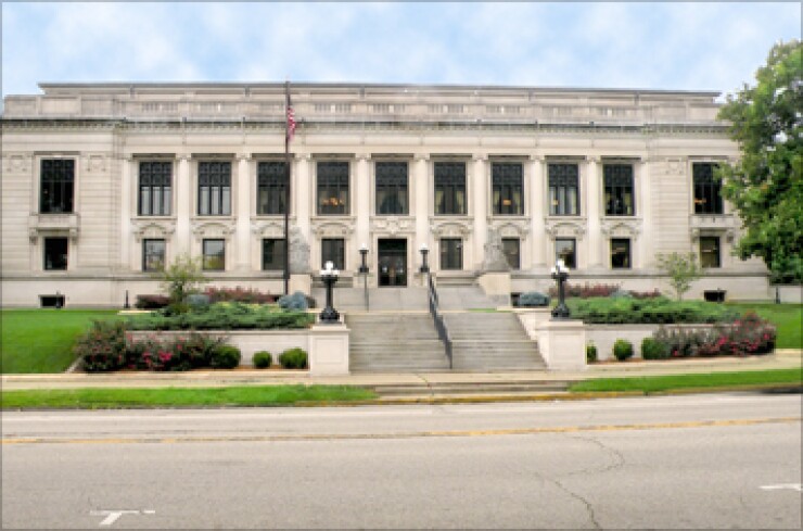 illinois-supreme-ct-bldg-credit-illinois-courts-357.jpg