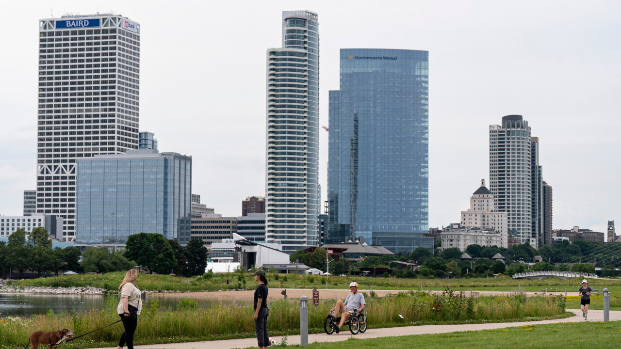Milwaukee skyline