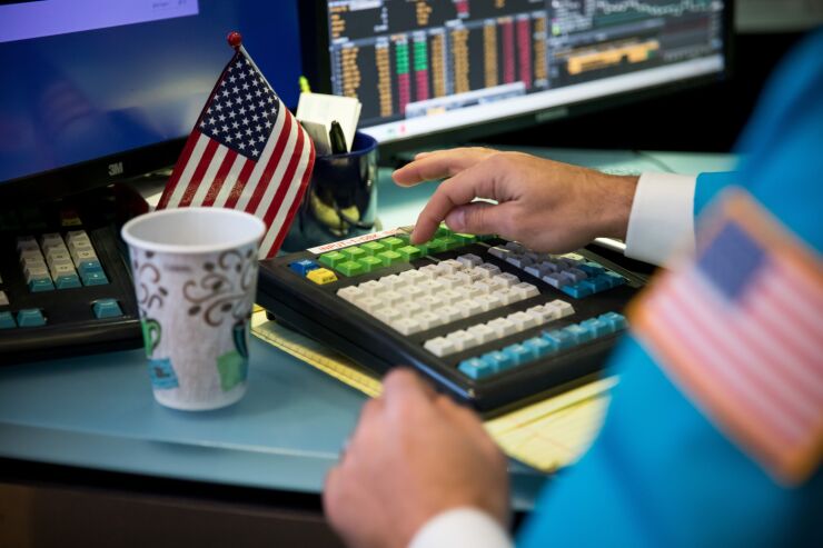 Buyers yanked $2.9 billion from junk bond funds for the week ended Jan. 29, nearly wiping out gains of the $3.6 billion added so far this year, according to Refinitiv Lipper data.