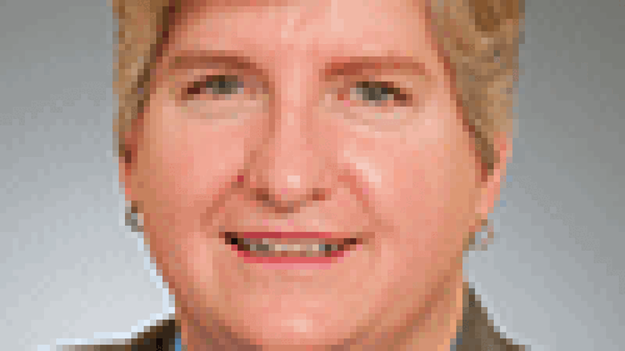 laura-kogen-3.gif
