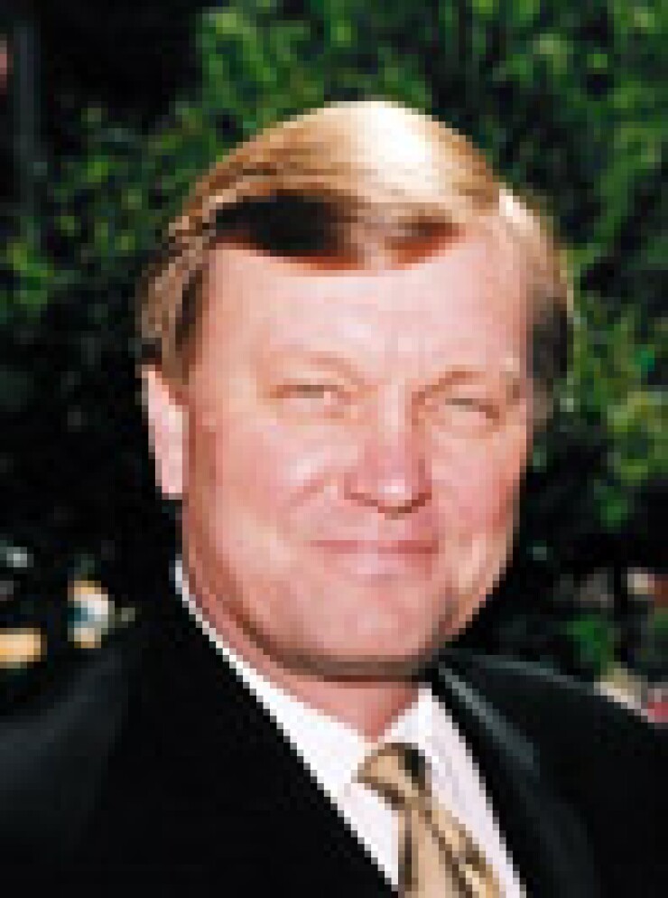 hartnett.jpg