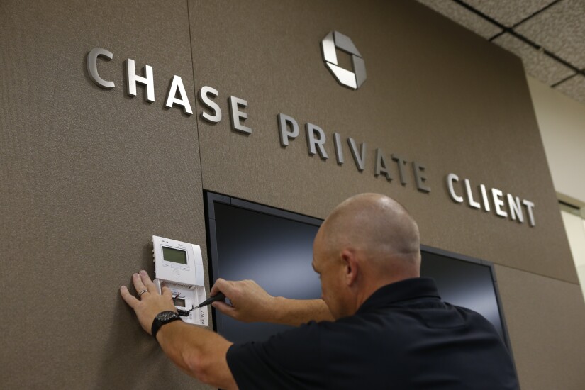 JPM branch thermostat -- 2017