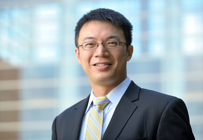 Ciao-Wei Chen of the Gies College of Business at the University of Illinois Urbana-Champaign