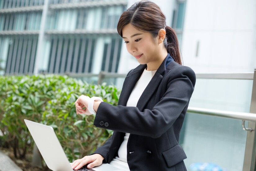 Computer user with a watch/wristband