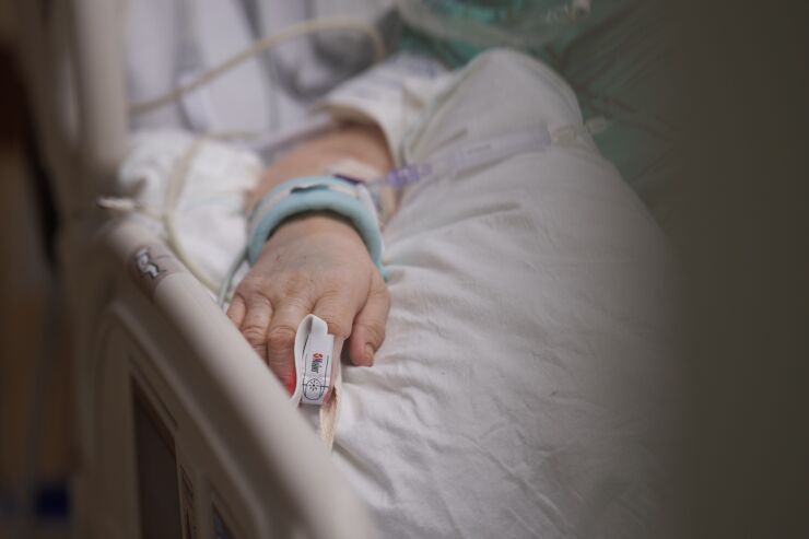 An Intensive Care Unit As Connecticut Covid-19 Cases Remain Below 10%
