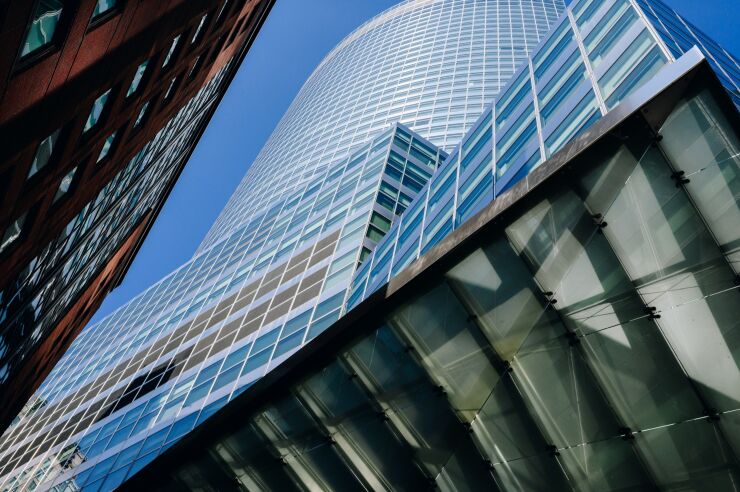 Goldman Sachs Group Inc. headquarters in New York, U.S., on Monday, June 14, 2021. On Tuesday, Governor Andrew Cuomo lifted New York state’s pandemic mandates effective immediately, saying that 70% of the adult population has now been given at least one dose of a coronavirus vaccine. Photographer: Nina Westervelt/Bloomberg
