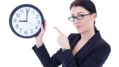 Boss-late-clock-female