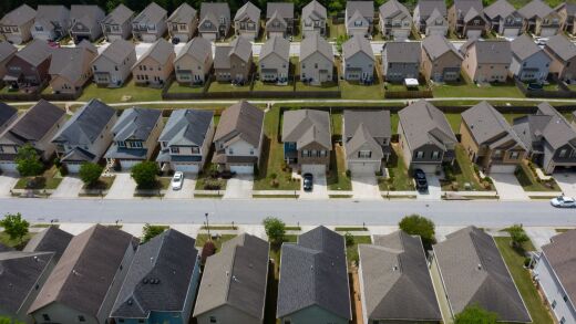 Booming U.S. Recovery Is Leaving Some Communities Completely Behind