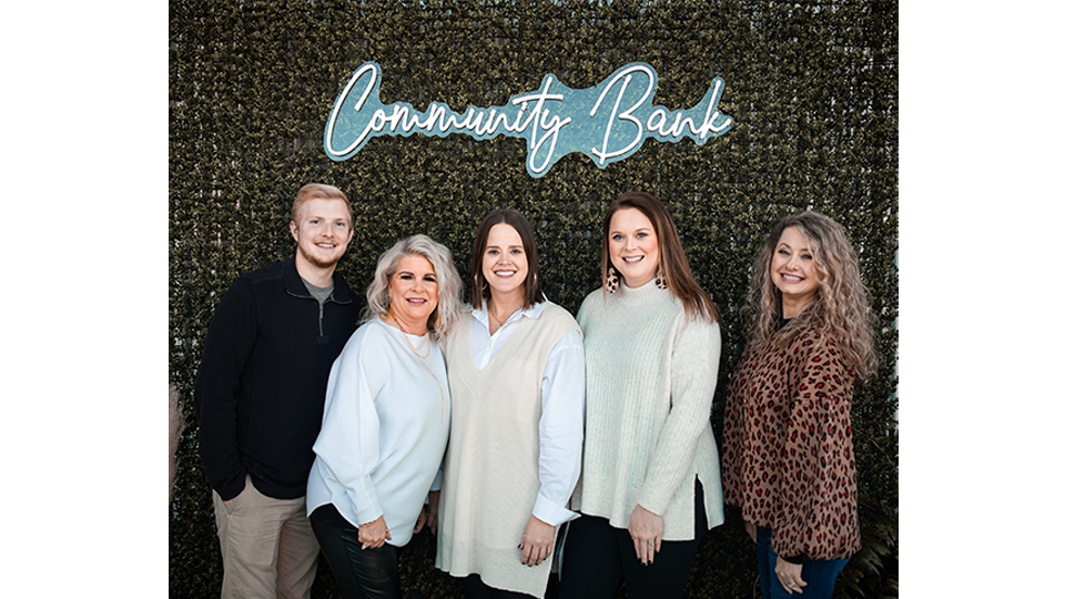 Best Banks to Work For 2022 pictures/38_Community-Bank-vertical.png