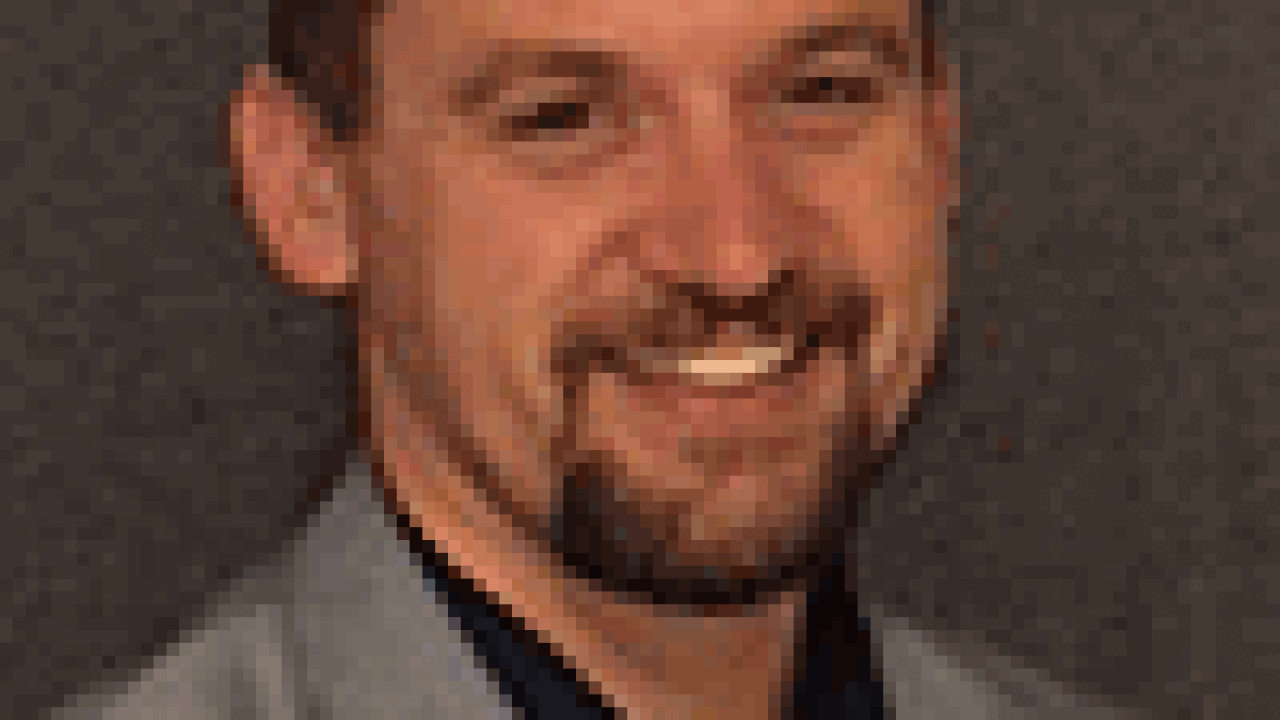 clint-gray-100.gif