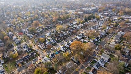 US Housing Enters Deep Freeze With Sellers And Buyers Sidelined