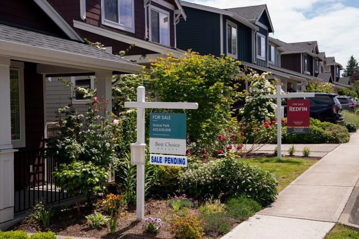 Houses In Seattle Ahead Of Existing Home Sales Figures