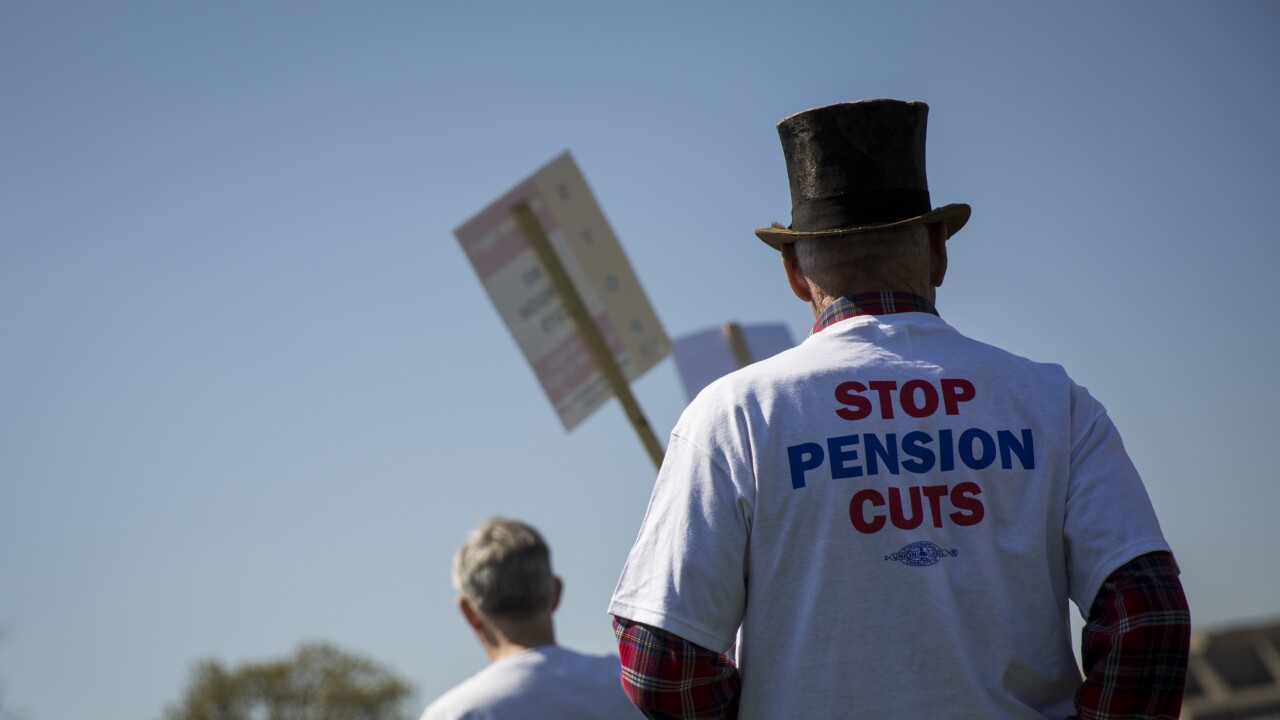 pension protester1.jpg