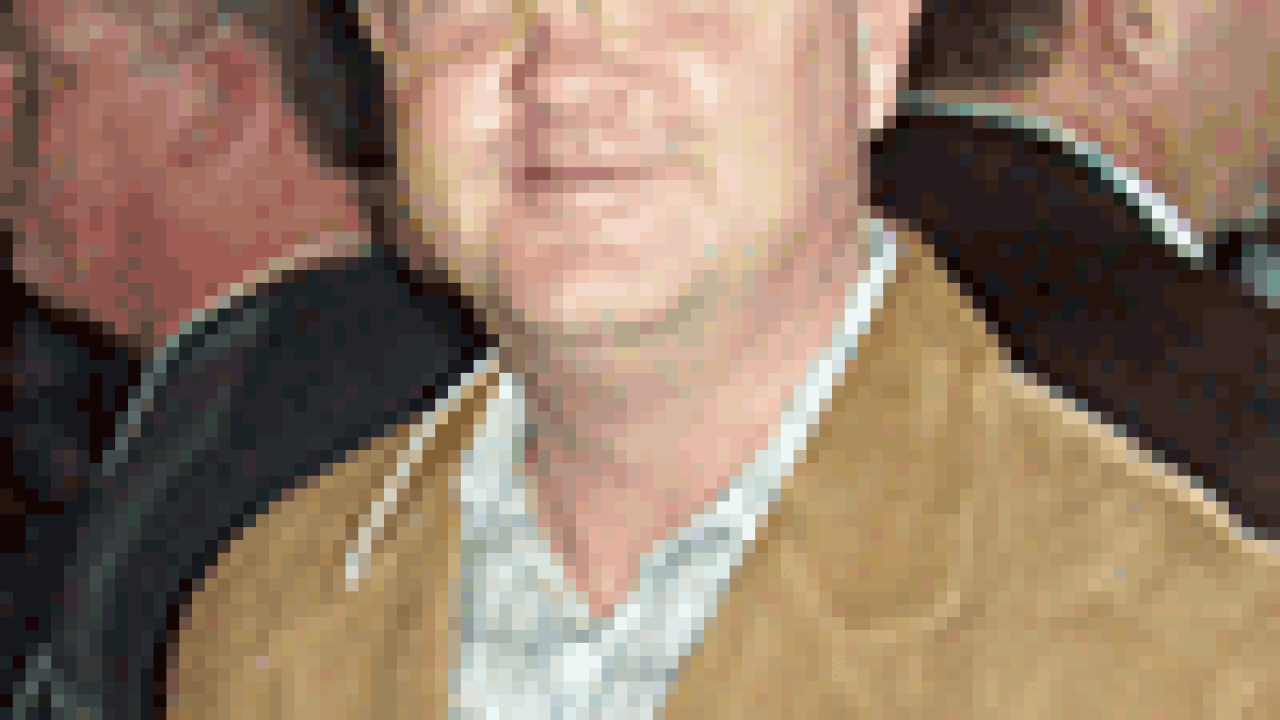 steven-hartman-100.gif
