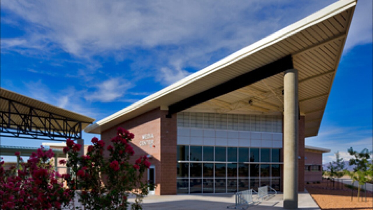 mesa-mid-sch-credit-v-h-gilbert-architect-357.jpg