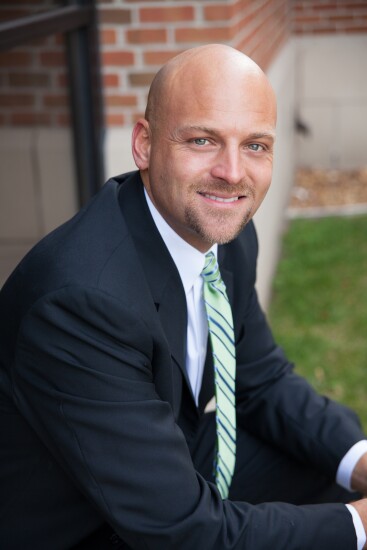 Mark_Zichterman_Raymond_James.No.21.jpg