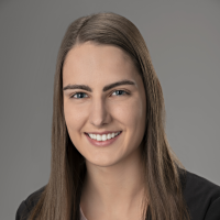 Abby Mann headshot.png