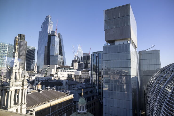 UK ROTHSCHILD