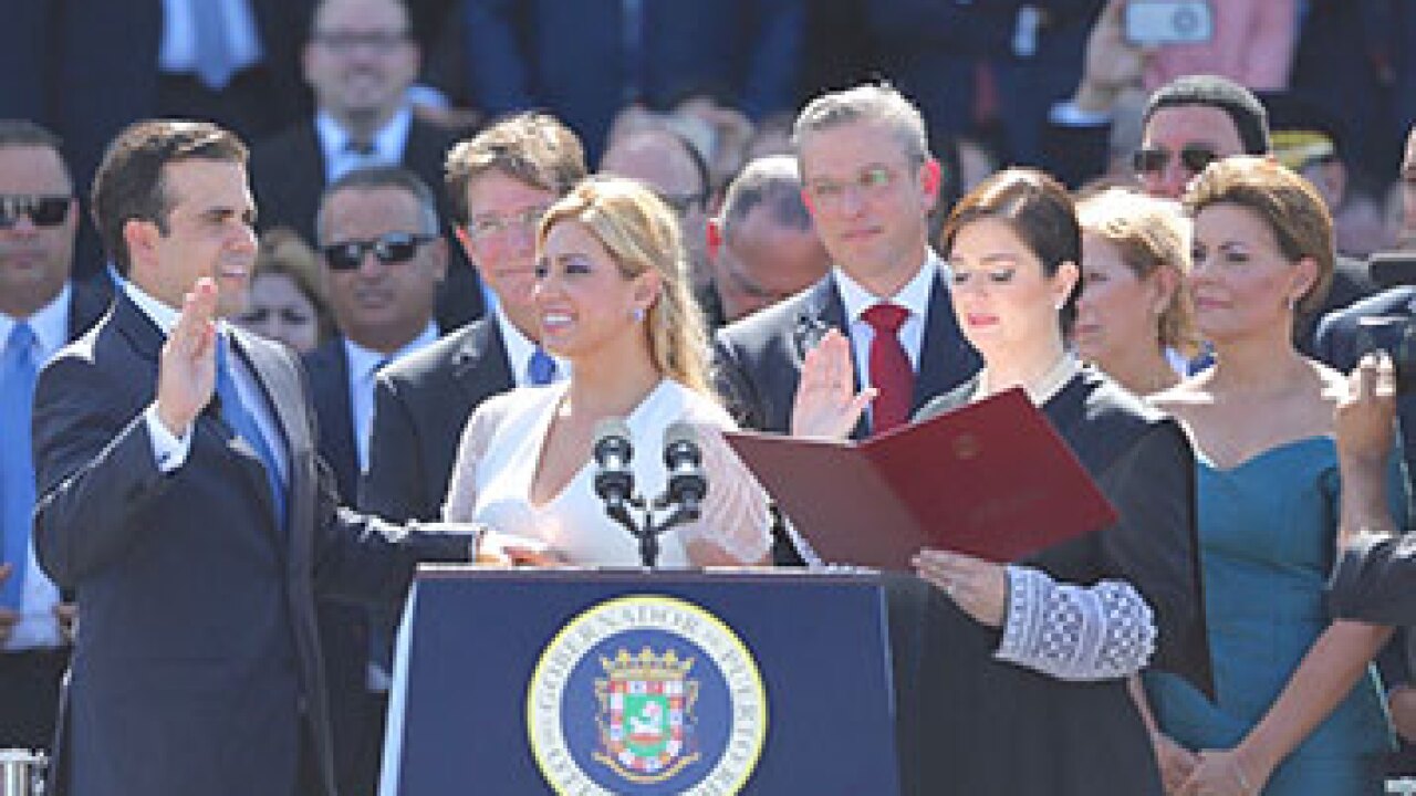 rossello-being-sworn-in-jan-2-2017.jpg