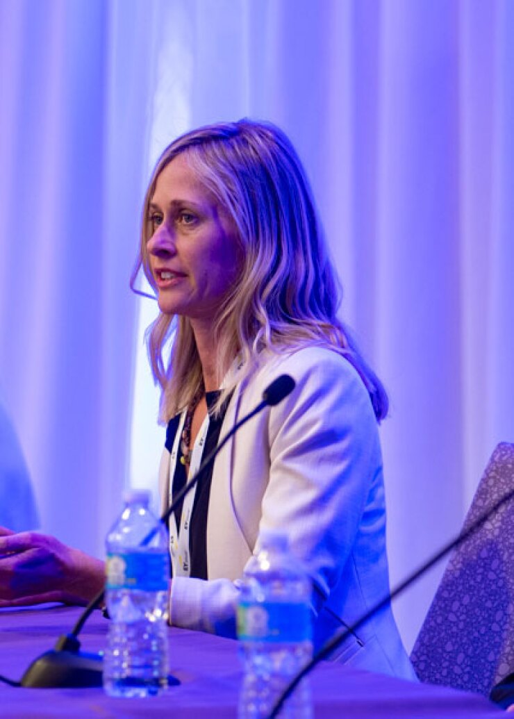 DI: AmandaReierson_021417