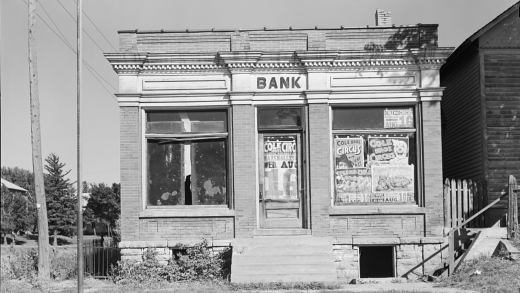 A picture from 1939 of an abandoned bank in Haverhill, Iowa.