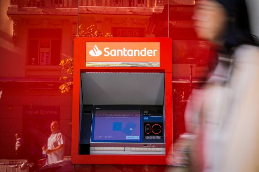 Santander buys stake in Signature Bank loan portfolio for $1.1 billion