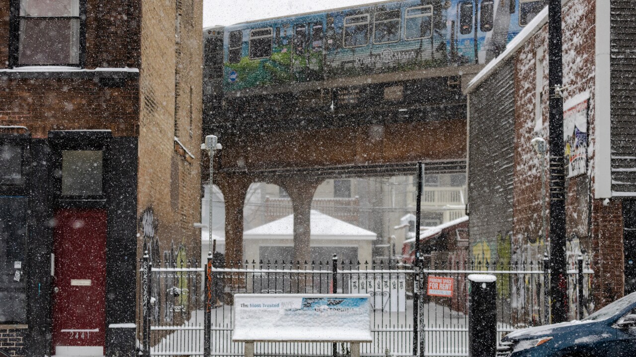CTA train on el tracks