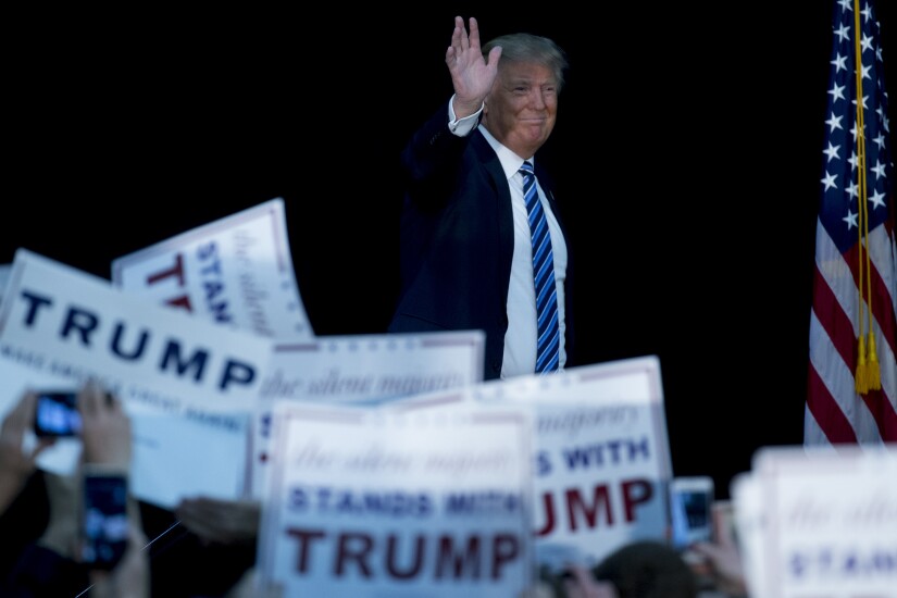 Trump.Bloomberg3.jpg