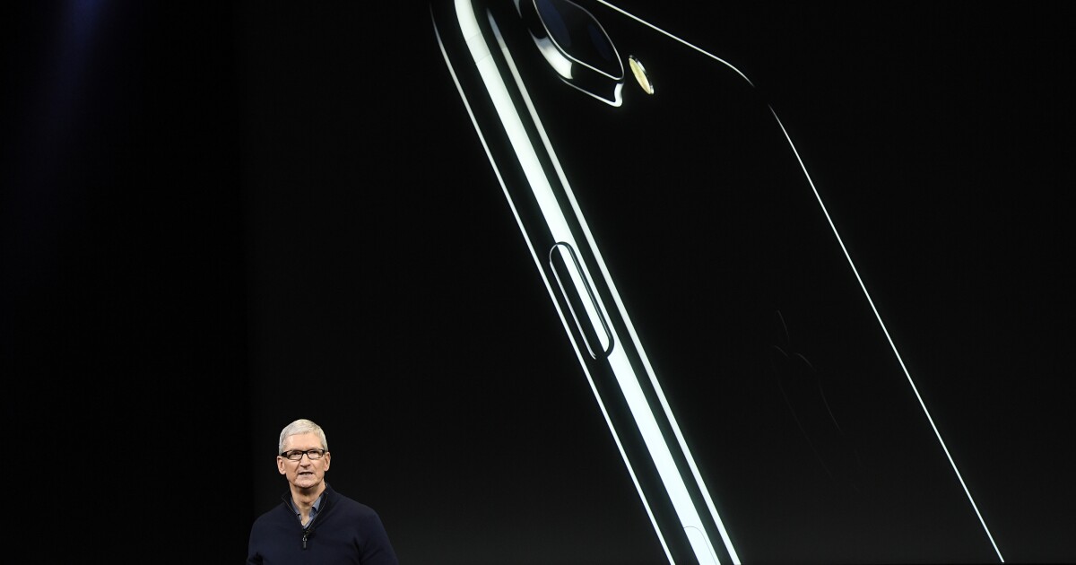 How the next iPhone may alter mobile banking | American Banker