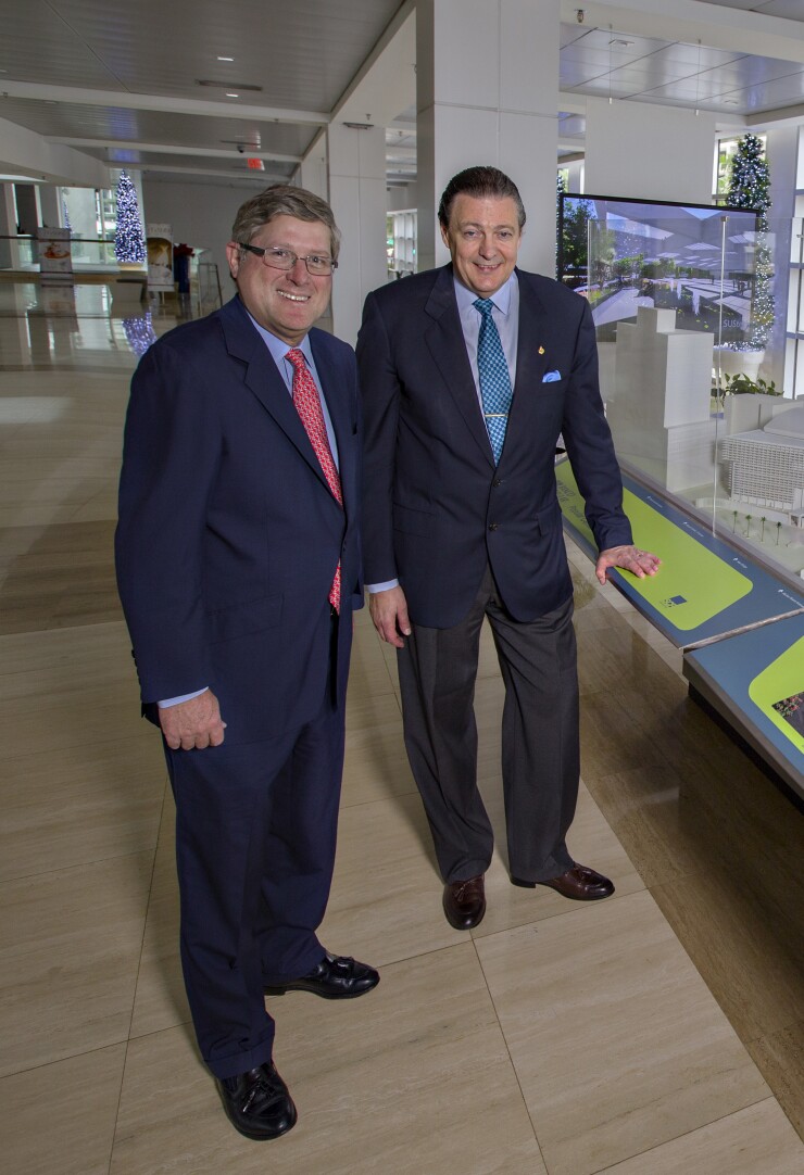 alvarez-ignacio-carrion-richard-popular-2017