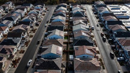 California Homes As Sellers Are Pulling Properties Off Market At Record Pace