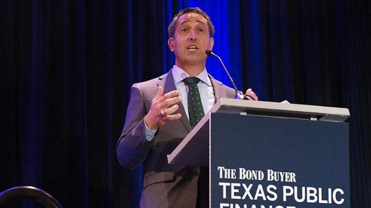 Texas Comptroller Glenn Hegar