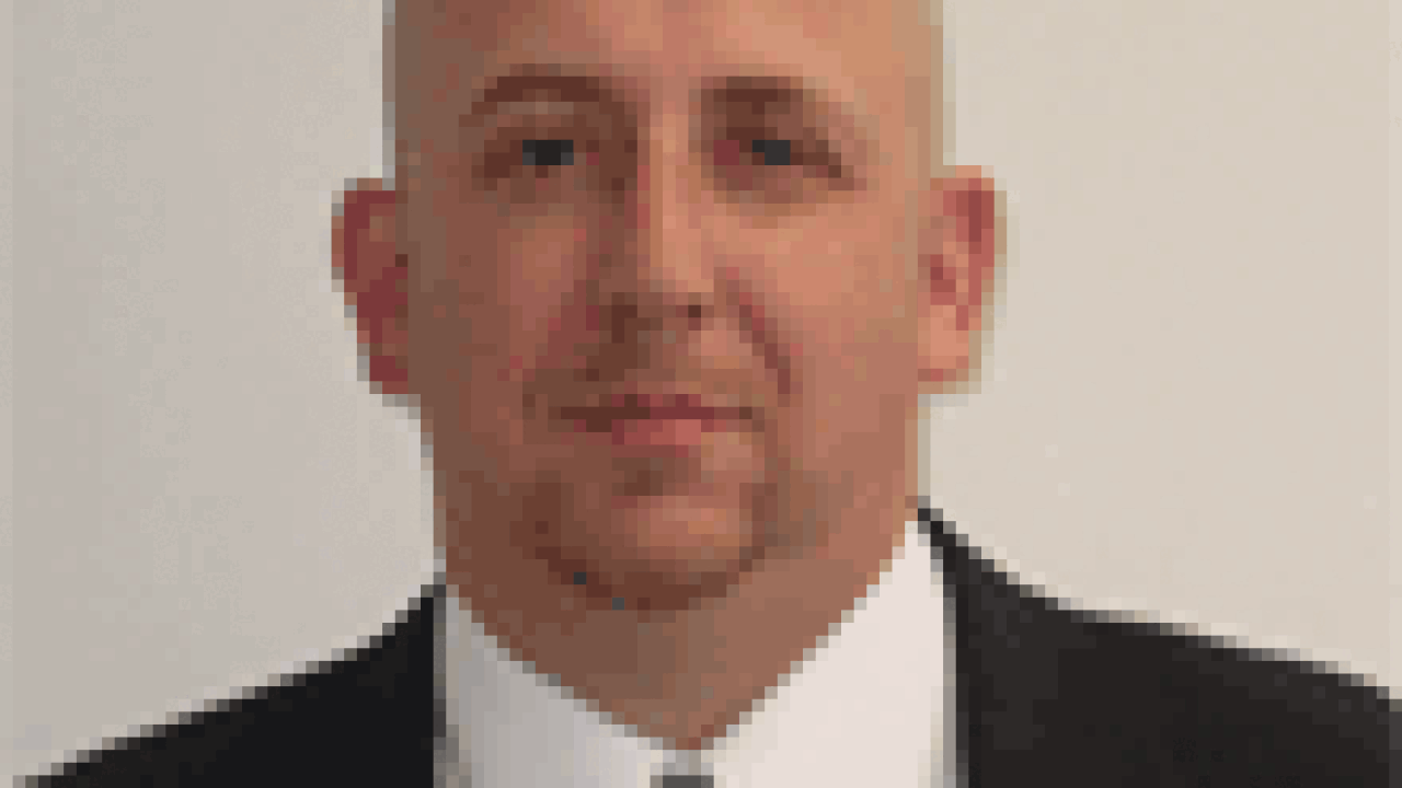 christopher-link-110.gif