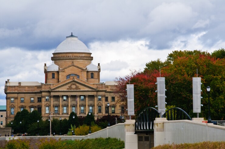 luzerne-county-courthouse-credit-phanatic-wiki