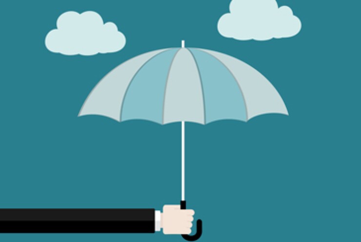 fotolia-umbrella-clouds-365.jpg