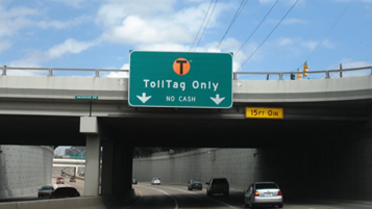 ntta-tolltag-lanes.jpg